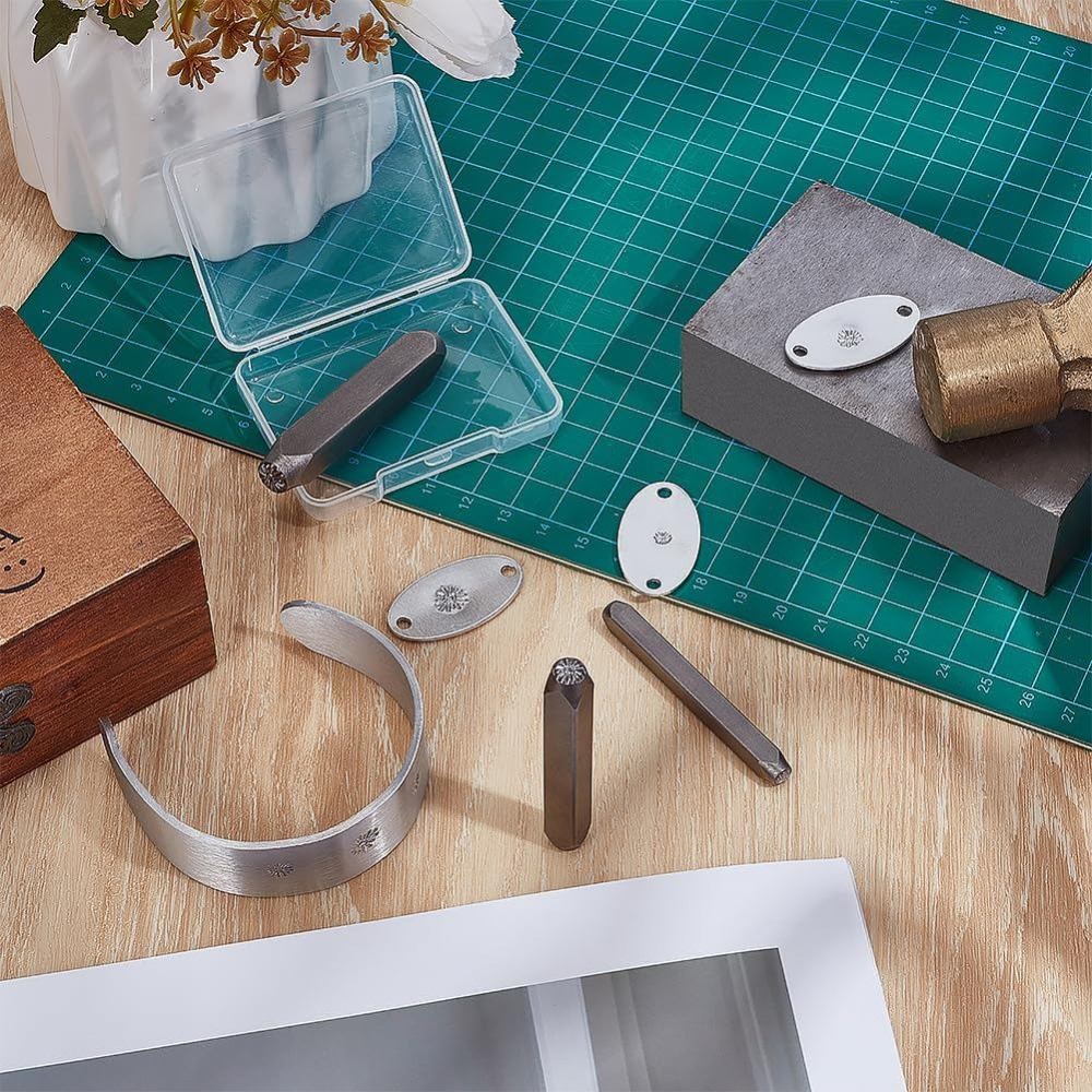 3Pcs Metal Punch Stamp Heart M - Leatherwork Art review and price